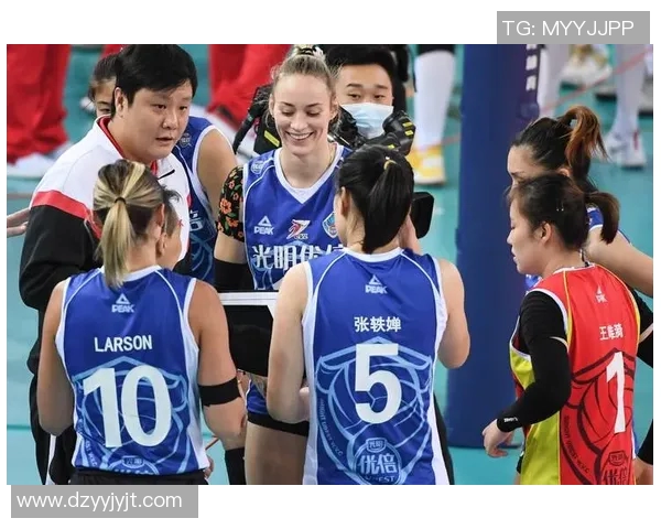 深圳排球队与上海排球队的较量分析与战术探讨