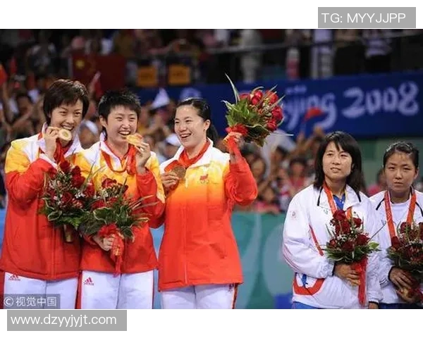 足球明星瞬间定格精彩时刻回顾那些令人难忘的瞬间与激情时刻