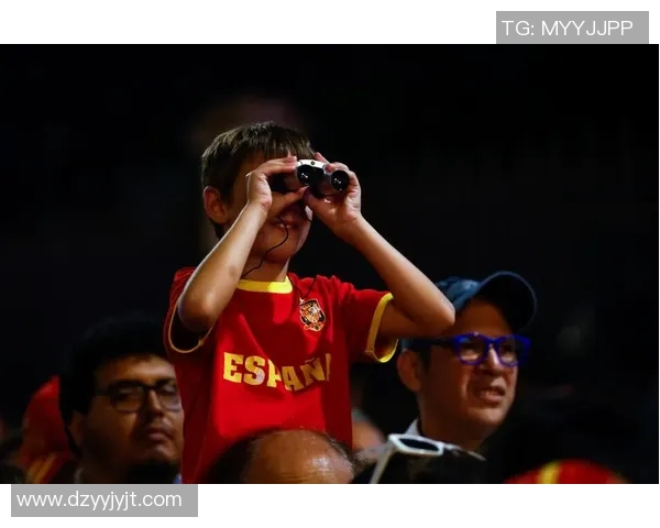 踢足球的足球明星究竟是谁引领着全球球迷的热情与期待 踢足球的足球明星究竟是谁引领着全球球迷的热情与期待